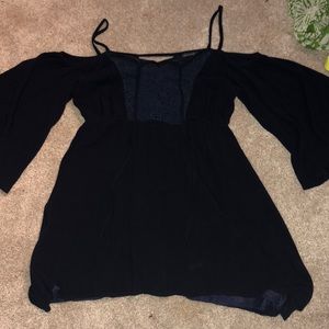 Dark blue blouse w flair sleeves